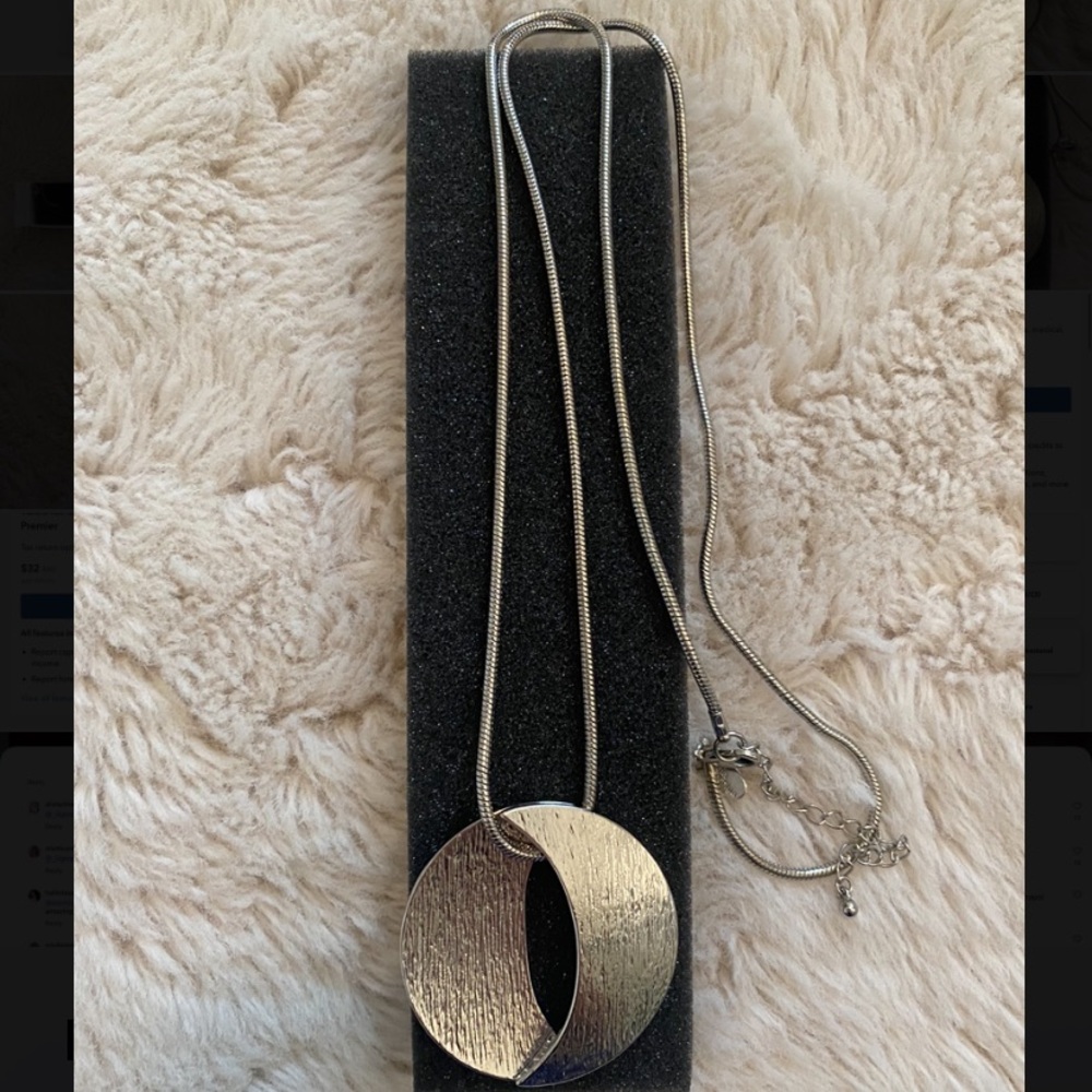 Lia Sophia Silver-Tone Modern Pendant Necklace
